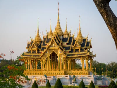 Bangkok: Temple on the Dusit Palace grounds