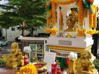 Bangkok: Spirit House
