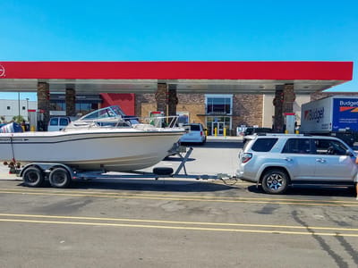 Page: Towing the boat