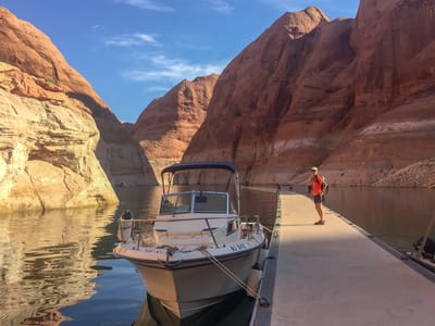 Lake Powell - Rainbow Bridge National Monument: Rainbow Bridge boat dock