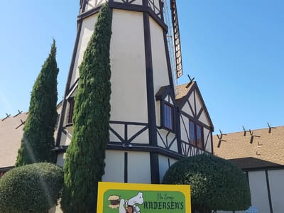 Santa Rosa to the start of the Mojave Road: Pea Soup Andersen's