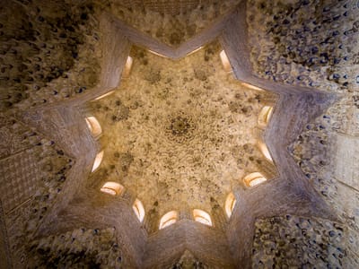 Granada: The Seven Heavens of the Islamic Paradise in the Hall of the Ambassadors