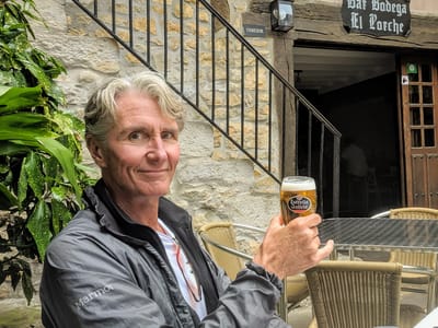 Santillana del Mar and the Altamira Cave: Beer break in Santillana del Mar