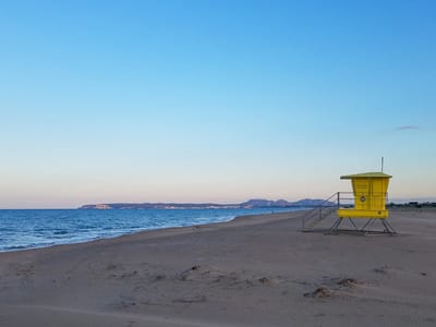 Costa Brava - La Gaviota, Salvador Dali Theater and Museum, and Cadaques: La Gaviota beach
