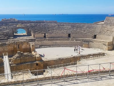 Camping Las Palmeras: Ruins of a 2nd century AD Roman amphitheater in Tarragona