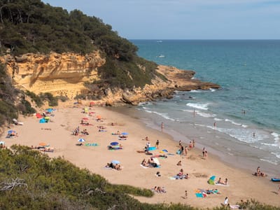 Camping Las Palmeras: Back to lovely Cala Fonda beach