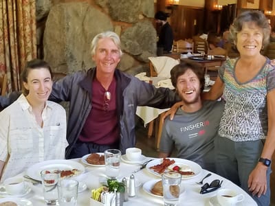 Yosemite Valley: Brunch at the Ahwahnee