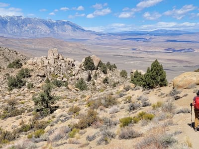 Bishop: Hiking down from the Druids