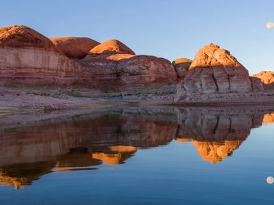 Lake Powell - San Juan Arm: Evening reflections in the San Juan Arm