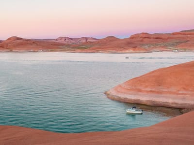 Lake Powell - Halls Creek Bay: Our campsite in Halls Creek Bay
