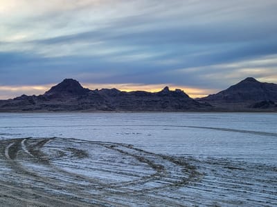 Bonneville Salt Flats: Evening at the Bonneville Salt Flats