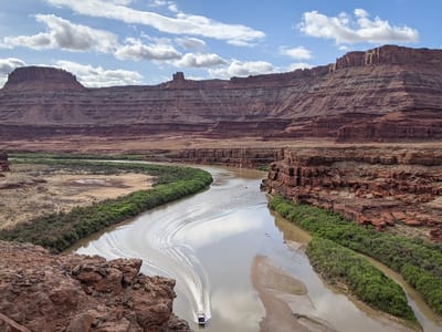 Moab: Colorado River from Pyramid Butte