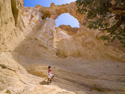 Cottonwood Canyon Road, Wahweap Hoodoos, and Old Paria: Grosvenor Arch along the Cottonwood Canyon Road