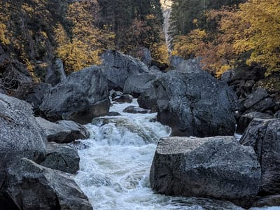 Yosemite Valley: Vernal Falls Footbridge
