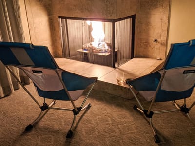 Carmel and Side Trips: Our cozy fireplace at the Carmel Bay View Inn