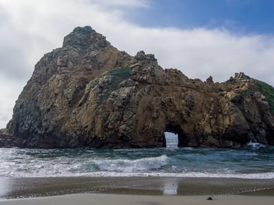 Carmel and Side Trips: Pfeiffer Beach - Keyhole Arch
