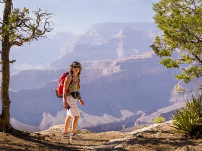 Grand Canyon - South Rim: Along the hike from Hermit's Rest