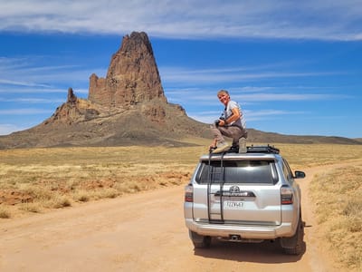 Gooseneck State Park, Muley Point, and Valley of the Gods: Algatha Peak near Kayenta