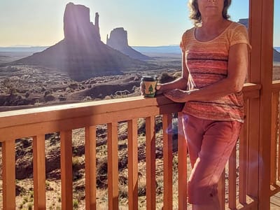 Monument Valley Navajo Tribal Park: Back at our cozy cabin
