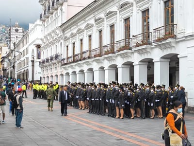 Quito: Carondelet Palace in the Plaza Grande