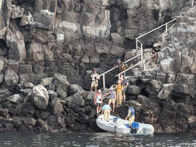 Galapagos - Genovesa Island: Prince Philip’s steps