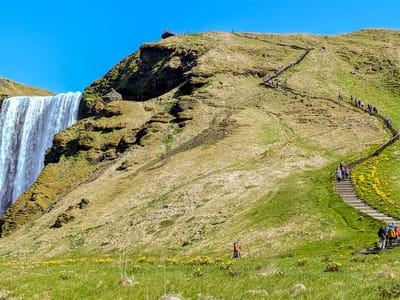 Skogafoss: The path to the top
