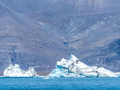 Jökulsárlón Glacier Lagoon and Diamond Beach: Jökulsárlón Glacier Lagoon