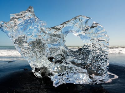 Jökulsárlón Glacier Lagoon and Diamond Beach: Diamond Beach