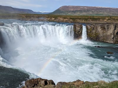 Goðafoss: Beautiful Godafoss