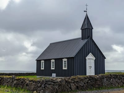 Snæfellsnes Peninsula - Búðakirkja: Búðakirkja