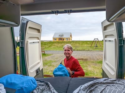 Grindavik: Bye Bye Iceland