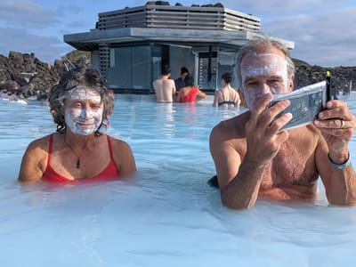 Blue Lagoon: Example of bad application of silica