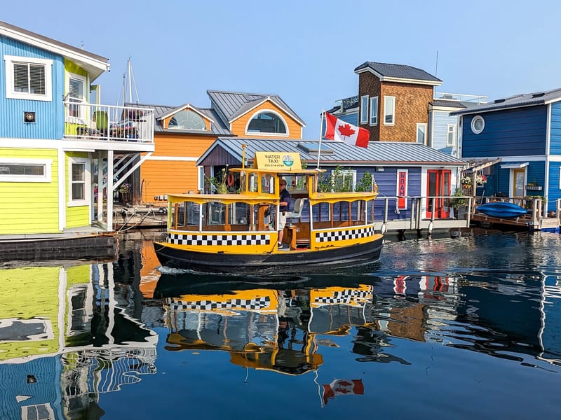 Colorful floating homes at Fisherman's wharf