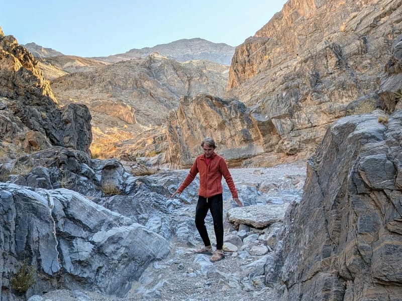 Dedeckera Canyon (Steele Pass)