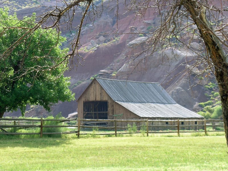 Gifford Farmhouse Barn