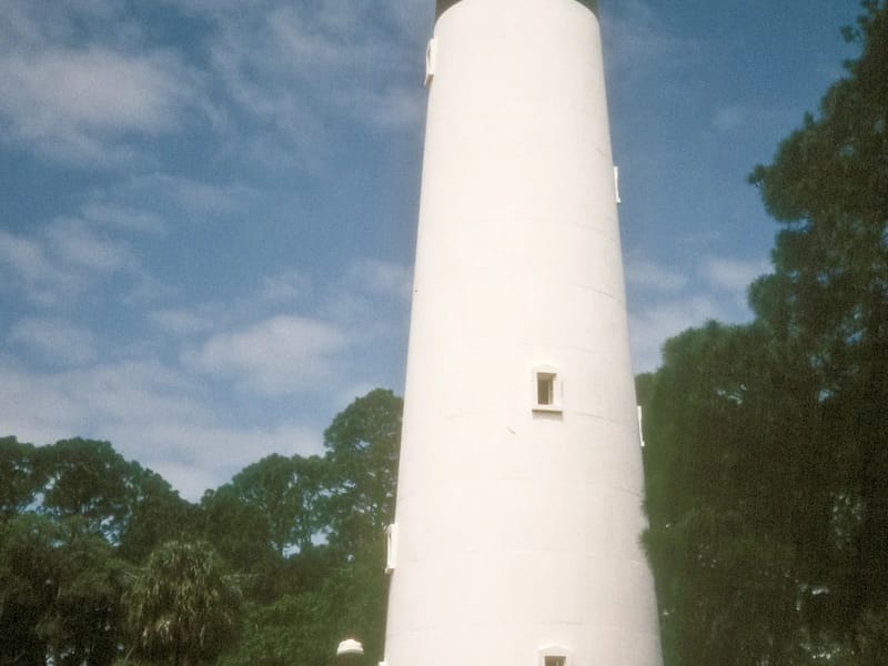 Family with Hunting Island lighthouse