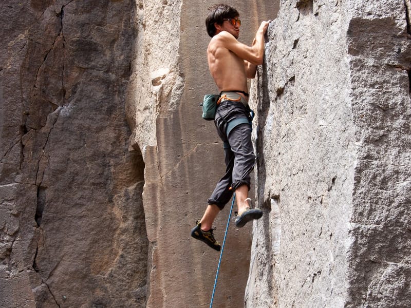 Andrew's "Foot Free" Mantel