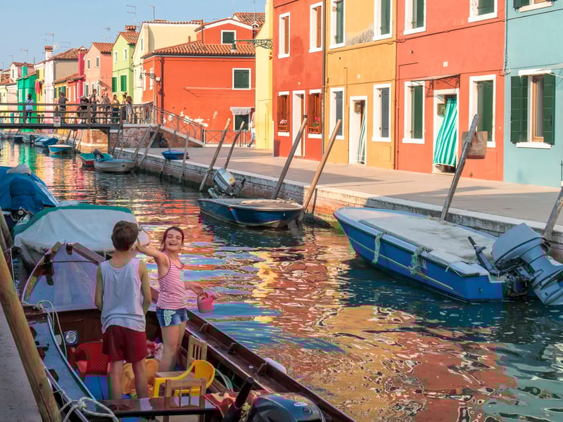 Don't mess with that Burano girl