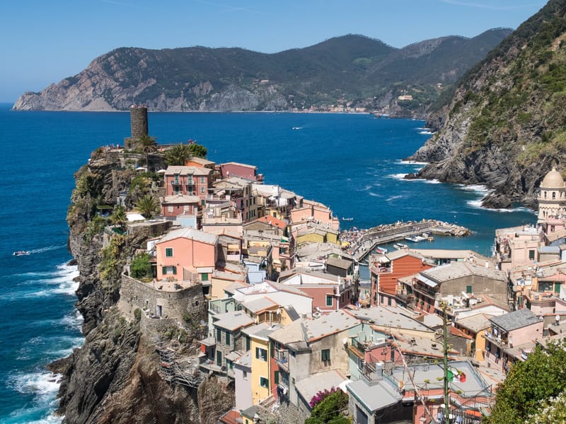 Looking back at Vernazza on our way to Corniglia