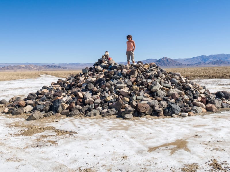 Lolo atop the Travelers Monument