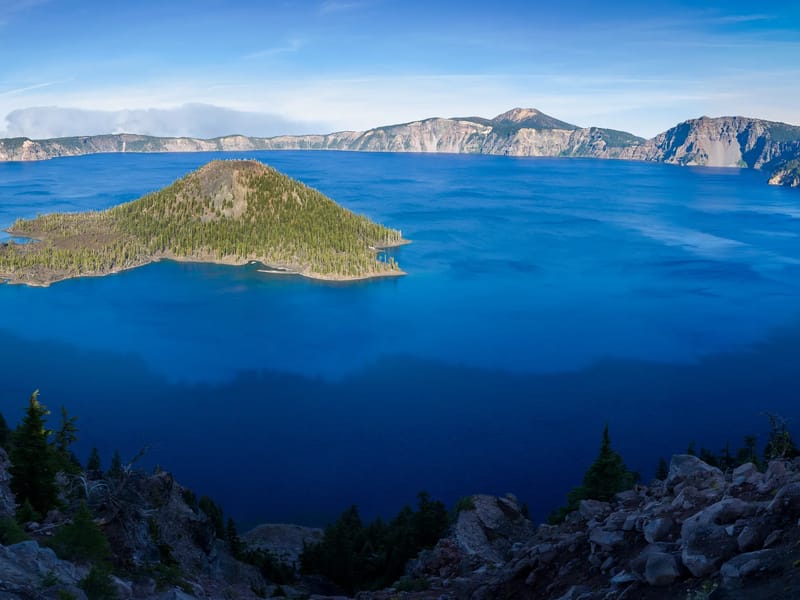 View of Crater Lake and Wizard Island from atop Watchman Peak