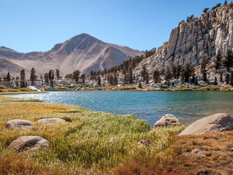 Along the Cottonwood Lakes Trail