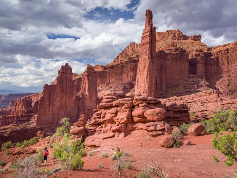 The hike back along the Fisher Towers trail