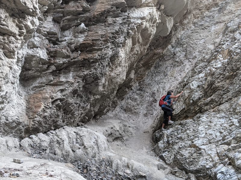 Mosaic Canyon - end of the road