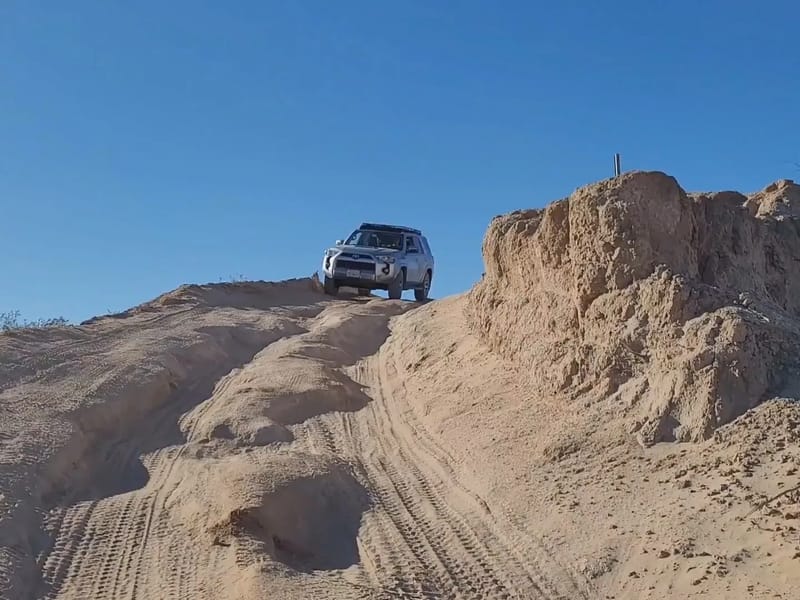 On the road to Vista del Malpais