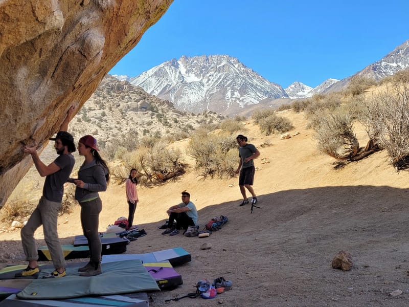 Bouldering in the Buttermilks