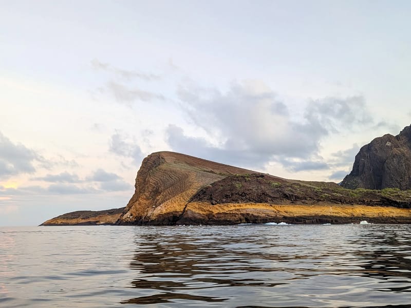 Rounding Punta Vicente Roca